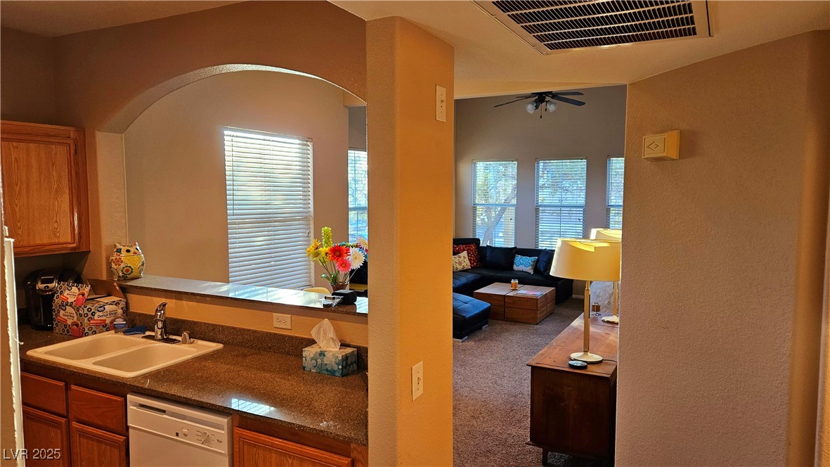 9975 Peace Way 2089 Property Photo 9