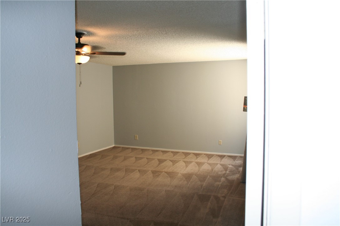 2616 Aracatuba Avenue Property Photo 11