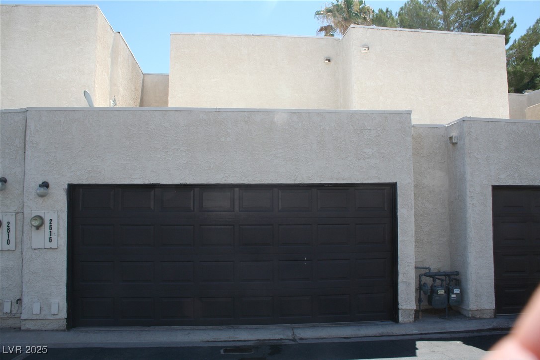 2616 Aracatuba Avenue Property Photo 28