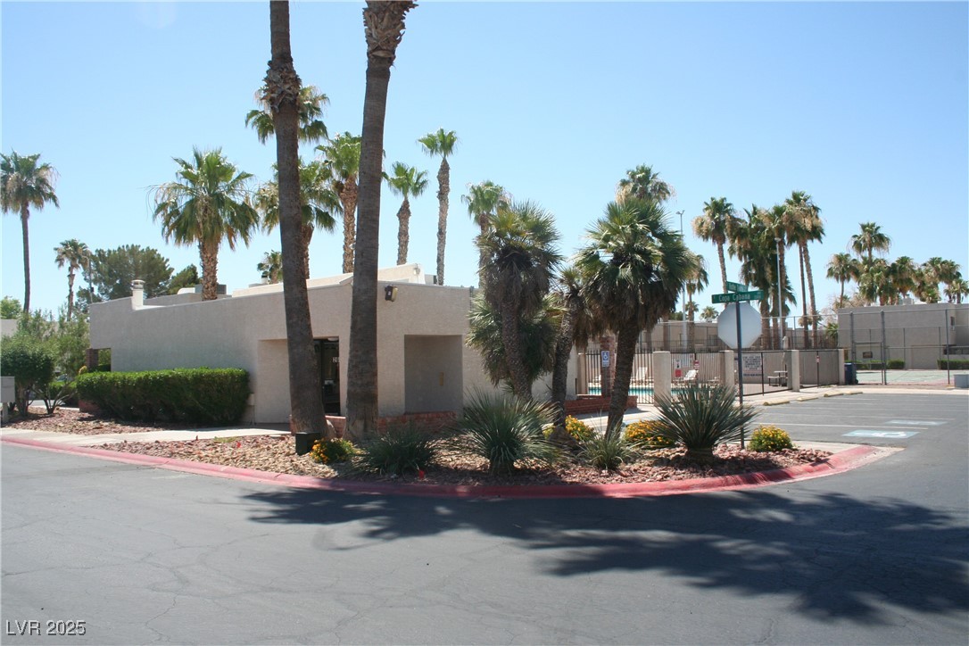 2616 Aracatuba Avenue Property Photo 30