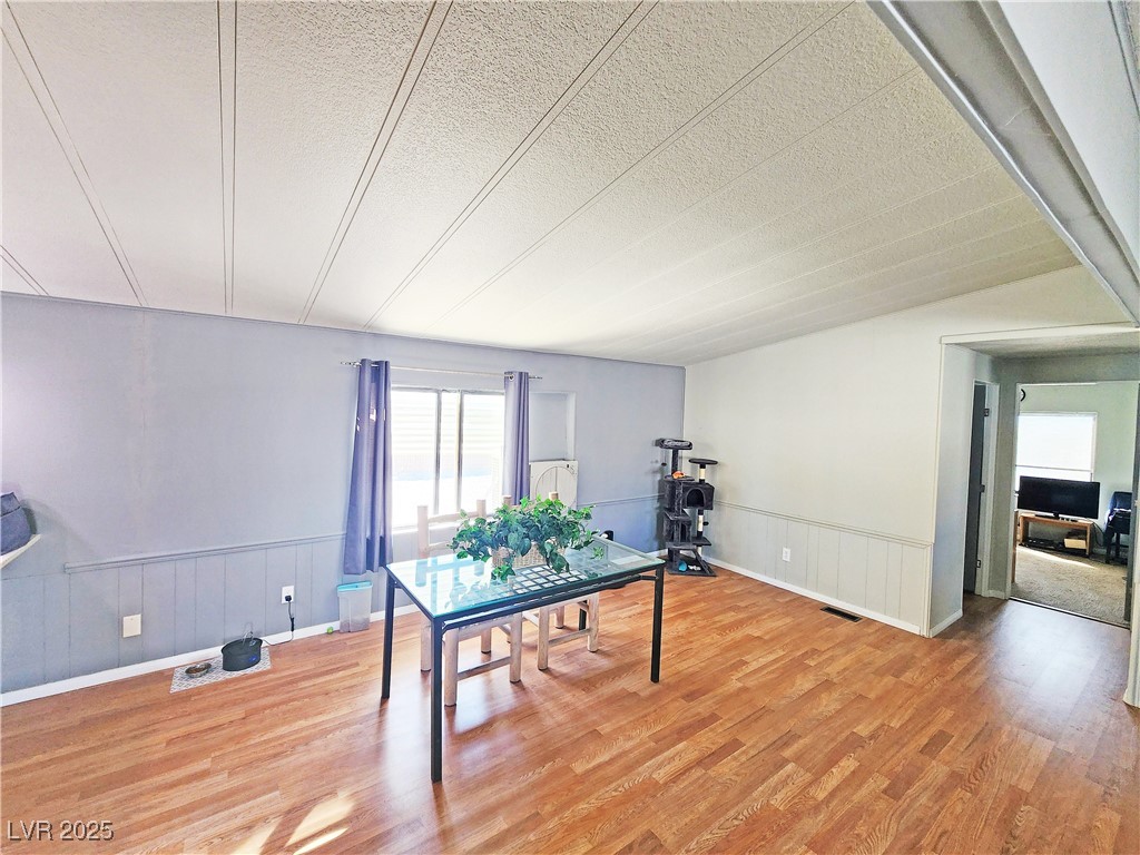 860 East Gold Point Road Property Photo 7