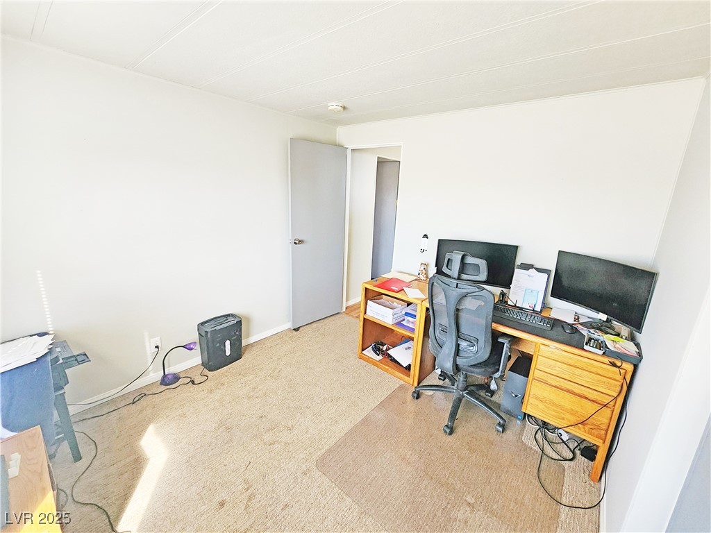 860 East Gold Point Road Property Photo 14