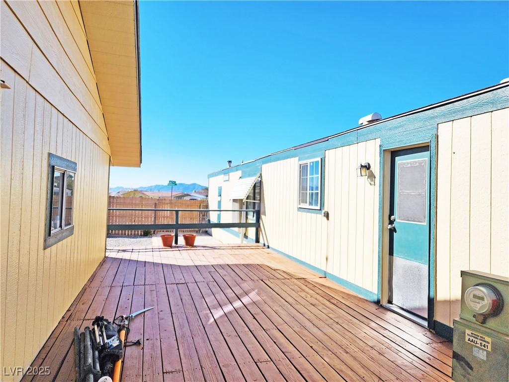 860 East Gold Point Road Property Photo 19