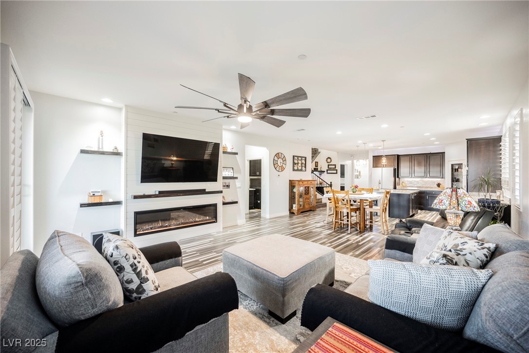 3096 Beaux Art Avenue Property Photo 16