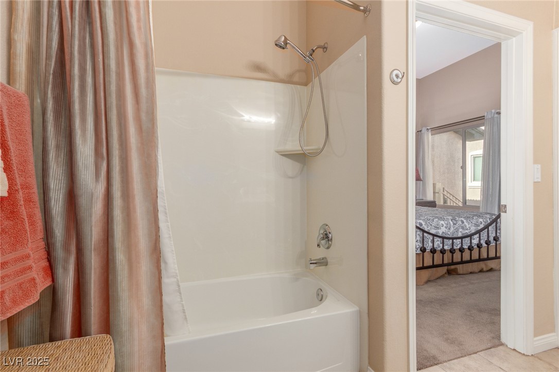 8985 South Durango Drive 2047 Property Photo 11