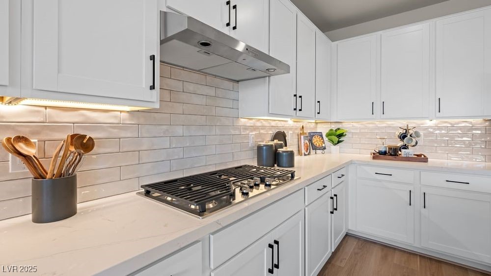 5012 Notting Hill Avenue Property Photo 10