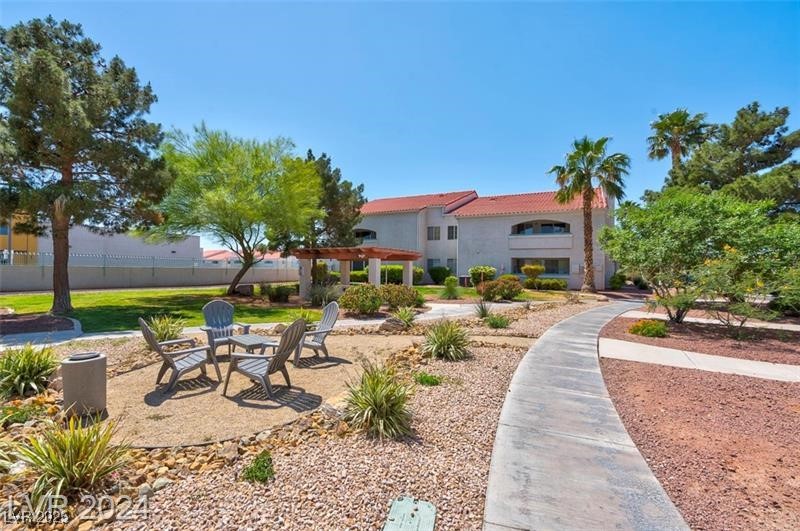 2725 South Nellis Boulevard 1140 Property Photo 4