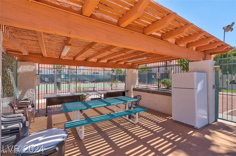 2725 South Nellis Boulevard 1140 Property Photo 9