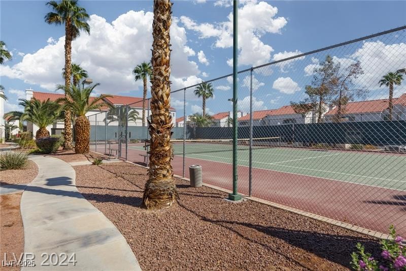 2725 South Nellis Boulevard 1140 Property Photo 11