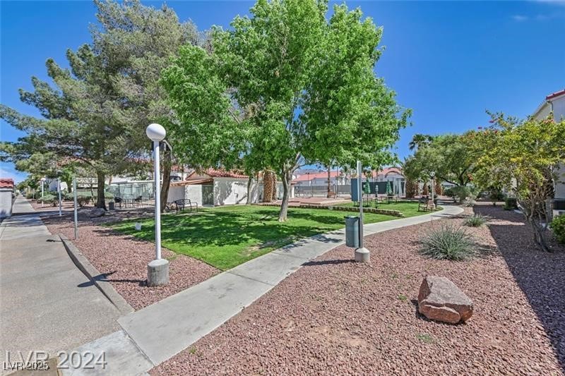 2725 South Nellis Boulevard 1140 Property Photo 14