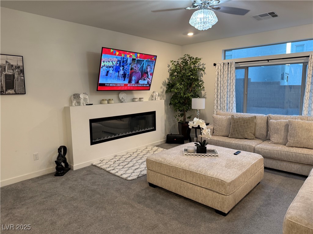 10411 Rose Palisade Street Property Photo 7