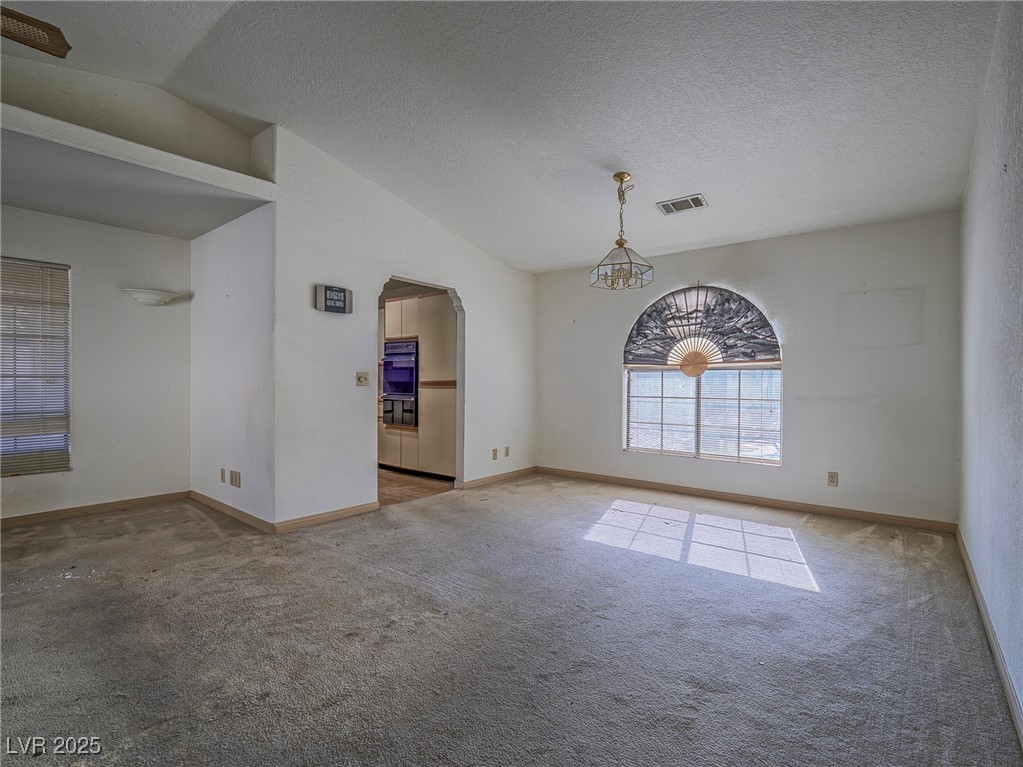 1409 Santa Margarita Street G Property Photo 6