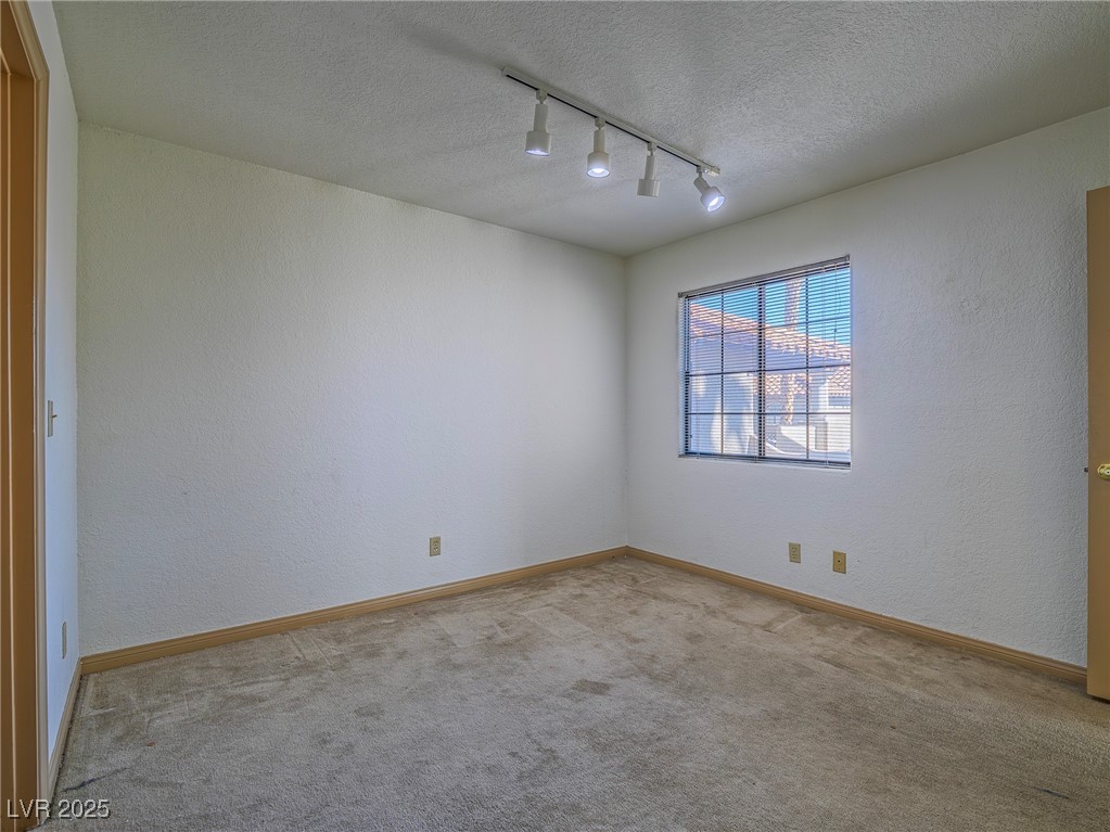 1409 Santa Margarita Street G Property Photo 12