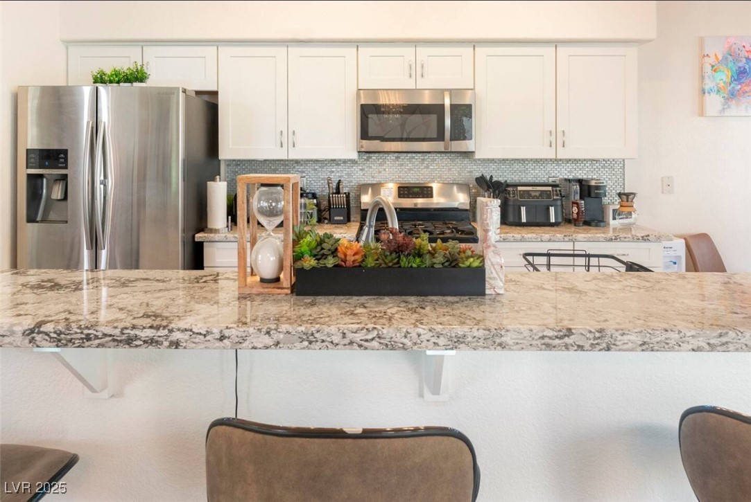 4210 Night Star Street Property Photo 4