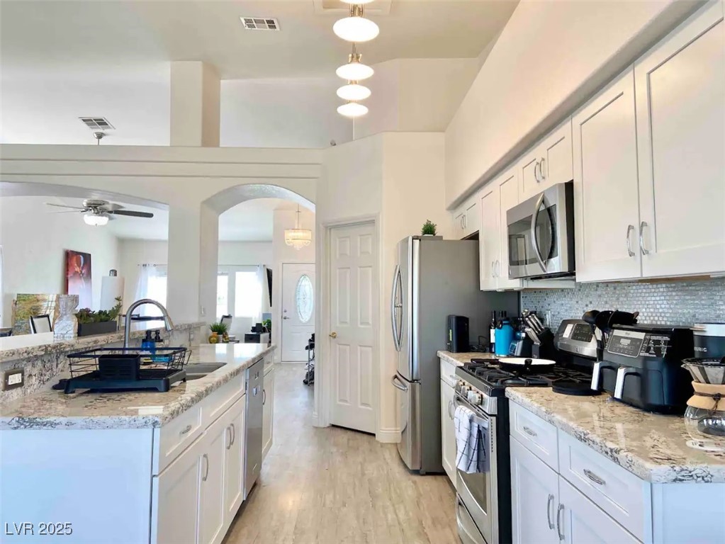 4210 Night Star Street Property Photo 5