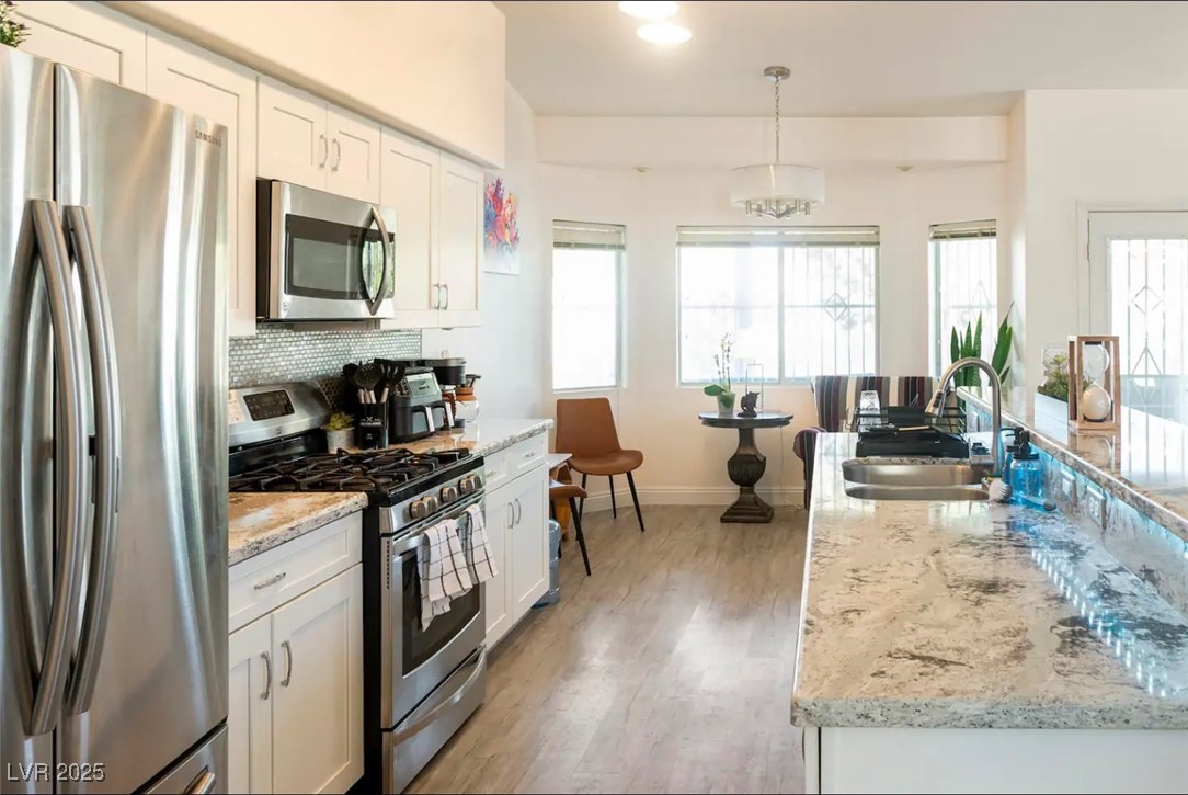4210 Night Star Street Property Photo 6
