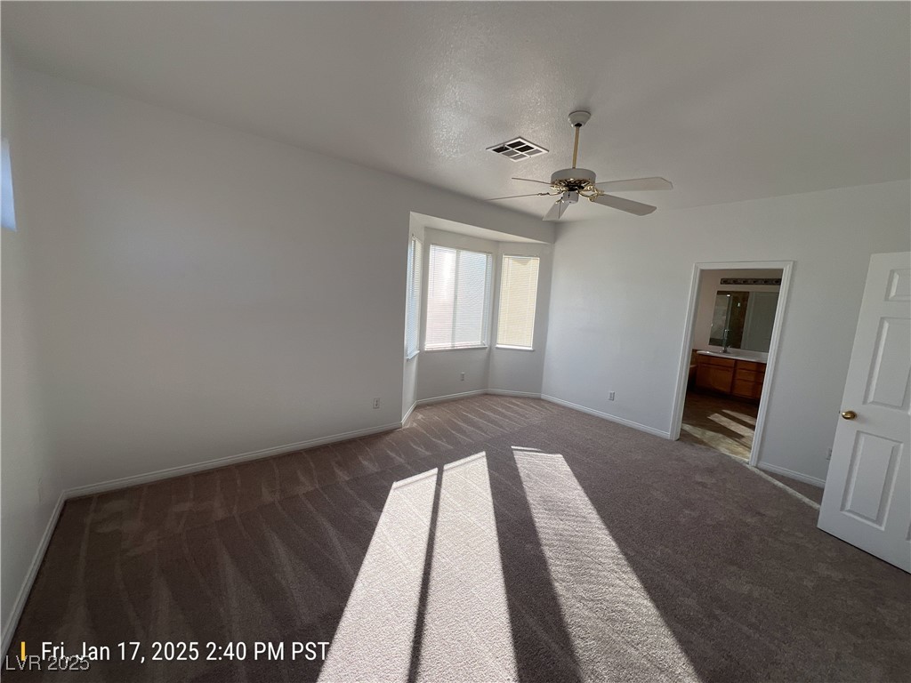 9401 Summer Rain Drive Property Photo 11