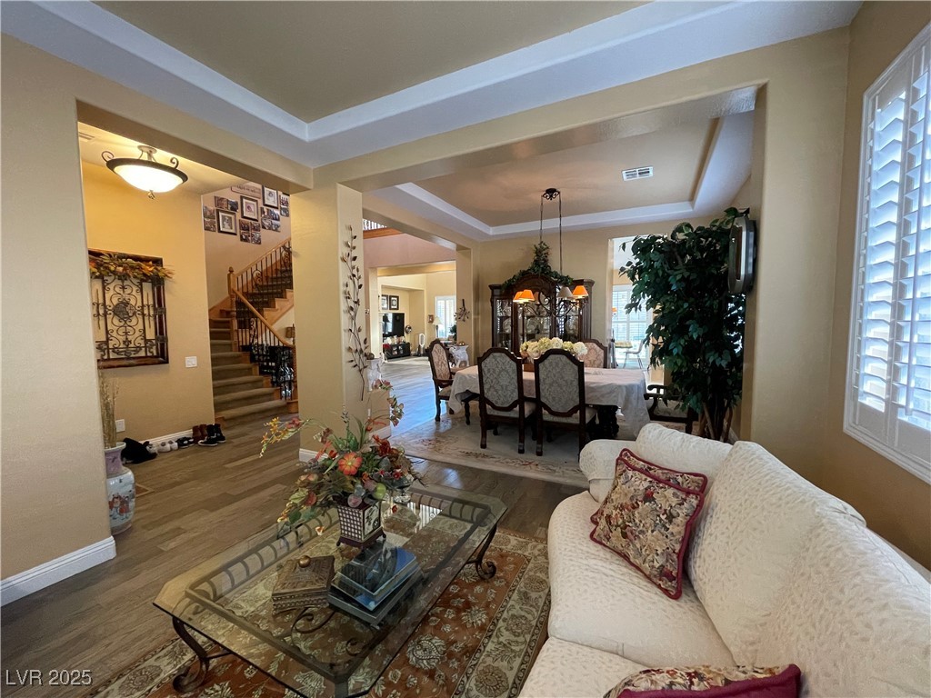 2321 Martinique Avenue Property Photo 4