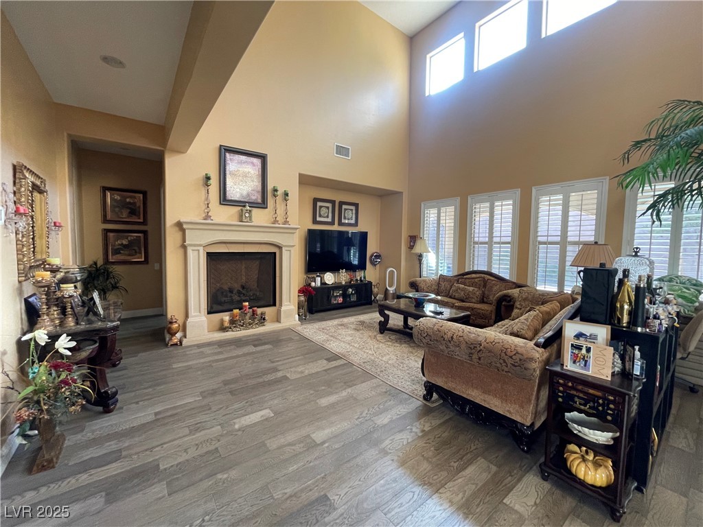 2321 Martinique Avenue Property Photo 11