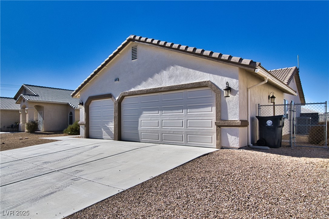 5020 Valero Court Property Photo 2