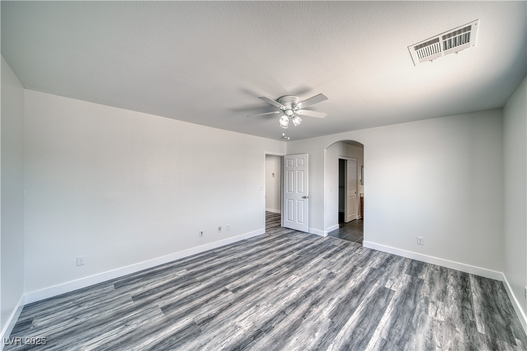 5020 Valero Court Property Photo 10