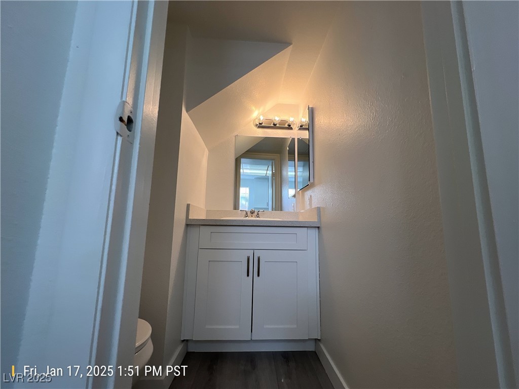 2911 Currant Lane Property Photo 8