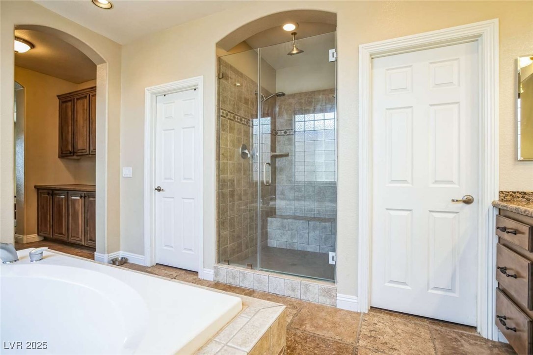 1137 Glistening Point Avenue Property Photo 19