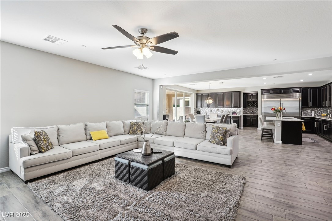 1557 Mistywood Court Property Photo 8