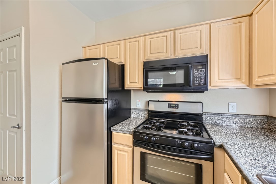 5250 South Rainbow Boulevard 2056 Property Photo 7