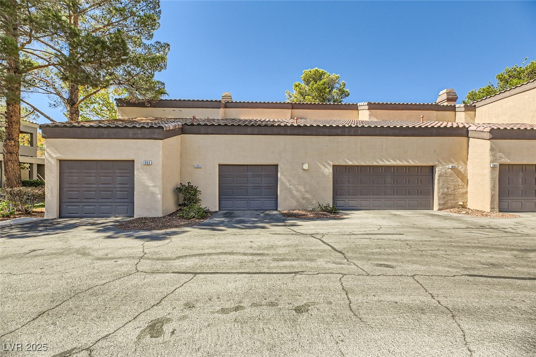 5250 South Rainbow Boulevard 2056 Property Photo 16