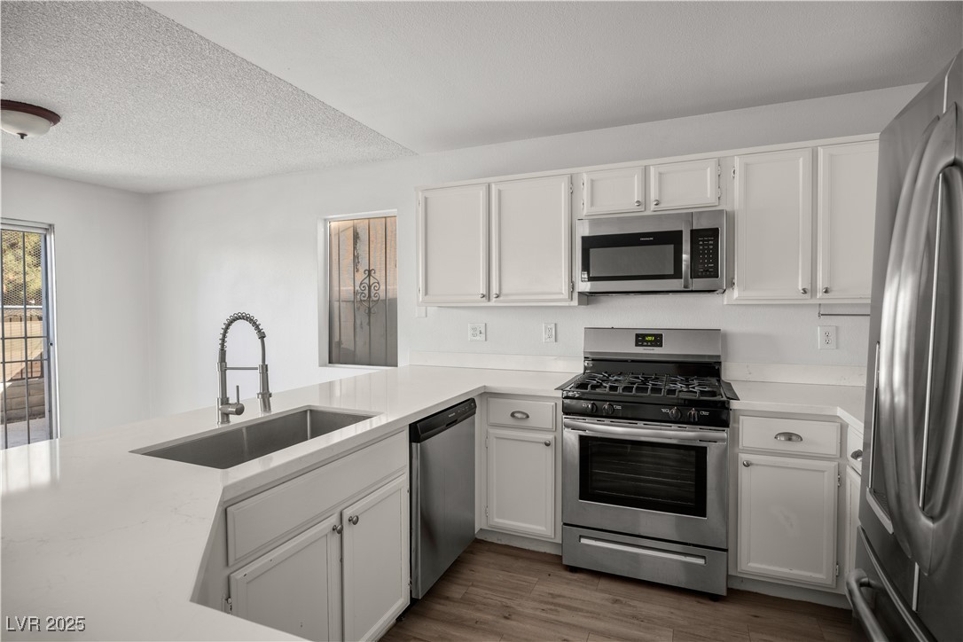 5458 Walton Heath Avenue Property Photo 25
