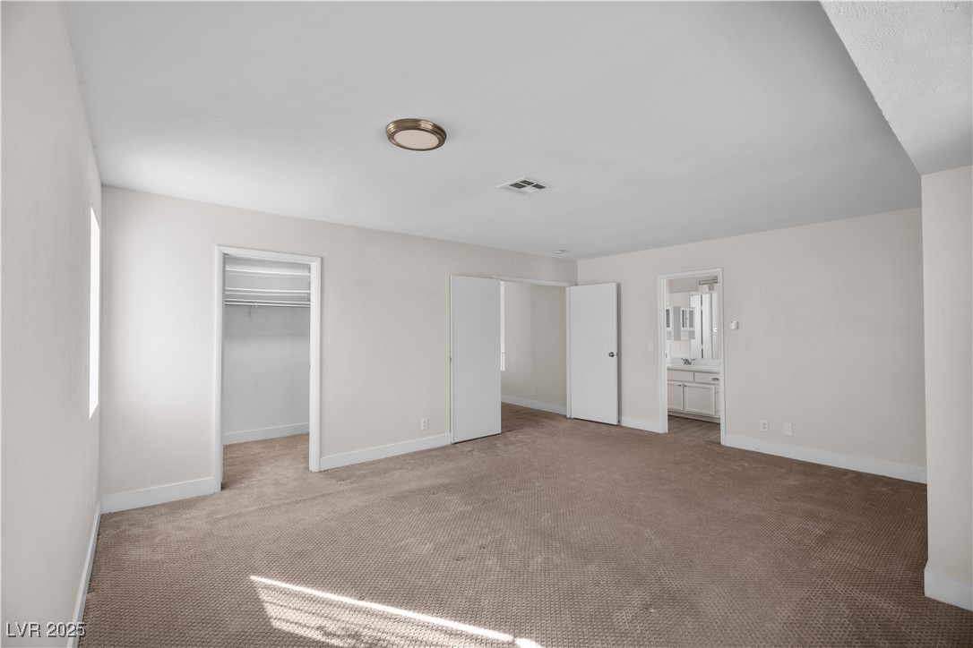 5458 Walton Heath Avenue Property Photo 43