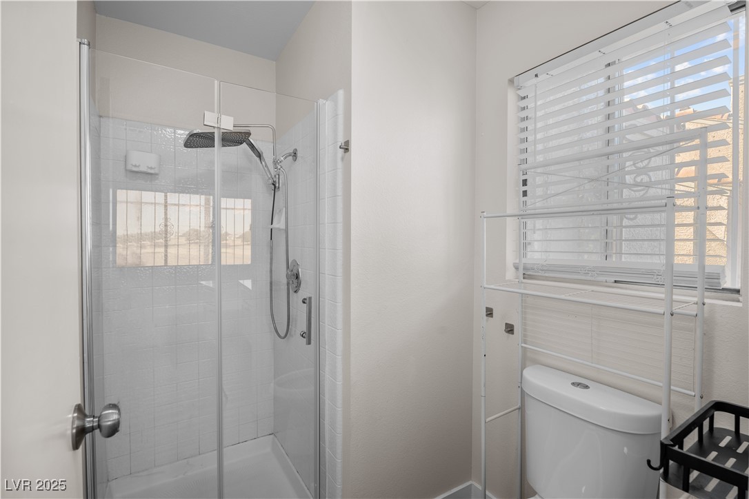 5458 Walton Heath Avenue Property Photo 49