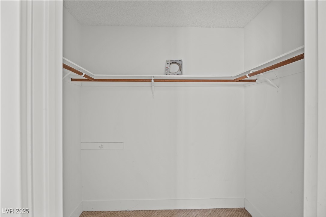 5458 Walton Heath Avenue Property Photo 53
