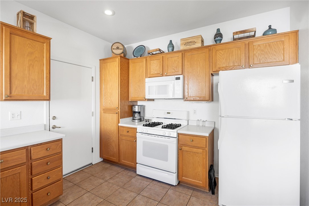 2255 Potter Lake Avenue Property Photo 16