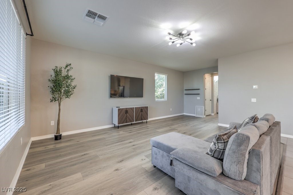 10640 Skye Scout Avenue Property Photo 6