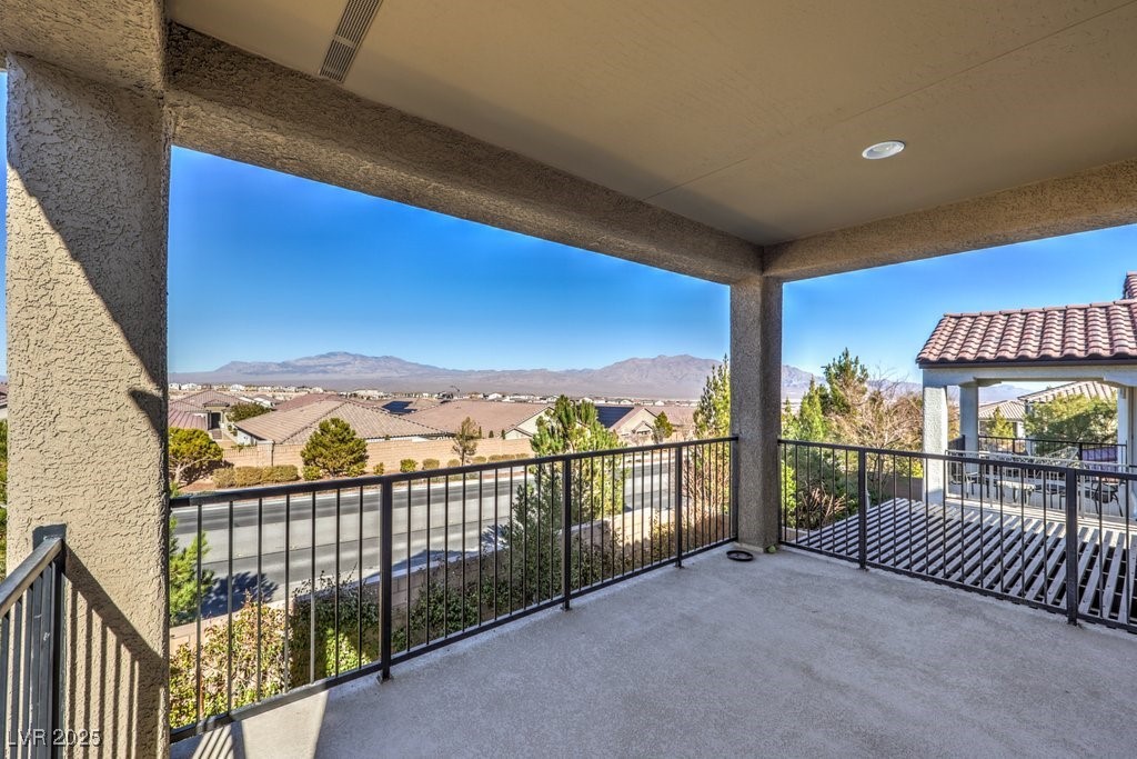 10640 Skye Scout Avenue Property Photo 21