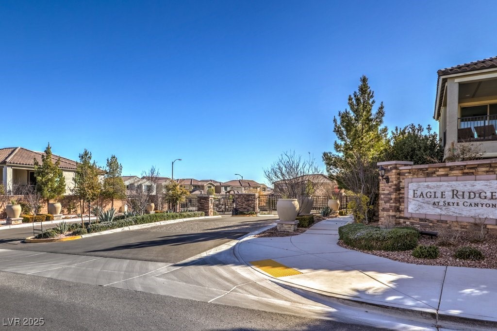 10640 Skye Scout Avenue Property Photo 33