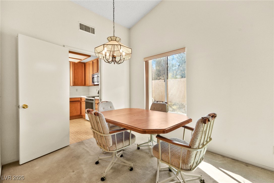 433 Old Palms Drive Property Photo 15