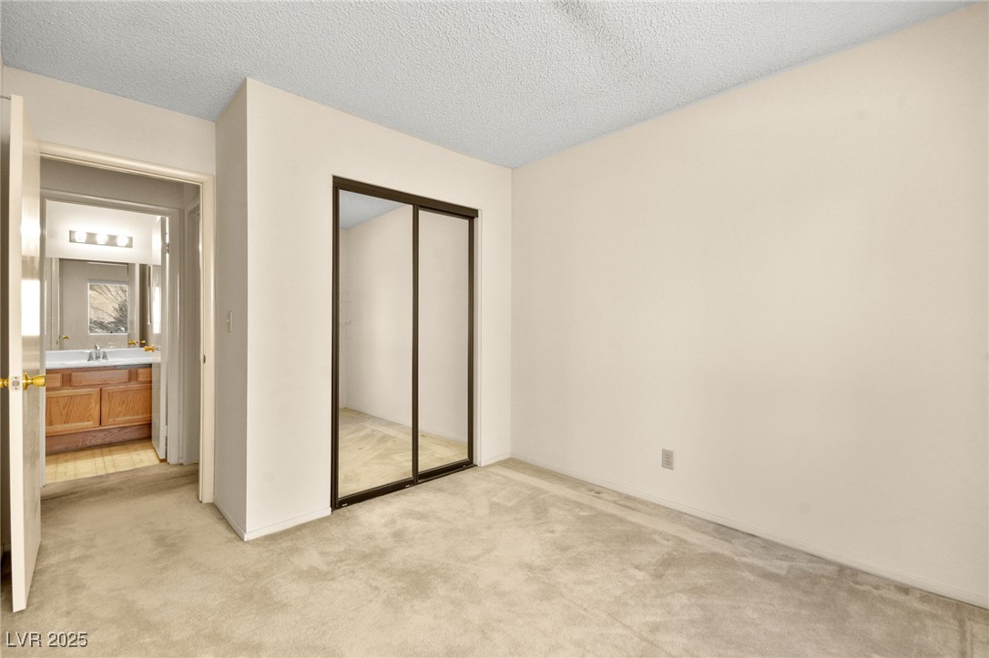 433 Old Palms Drive Property Photo 33