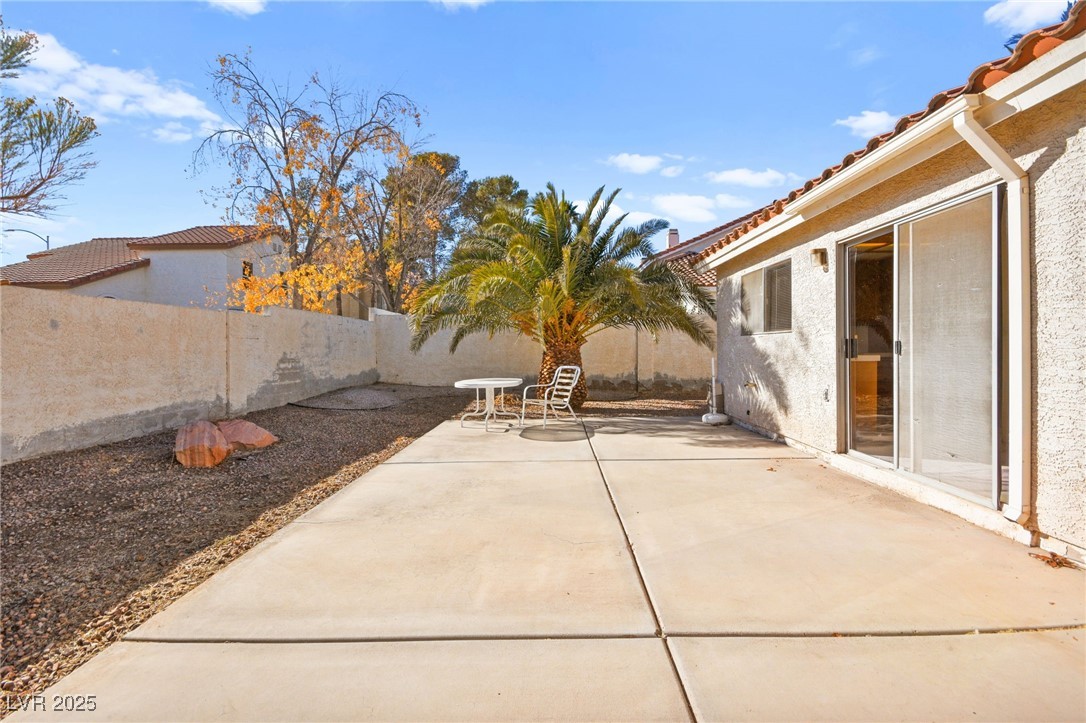 433 Old Palms Drive Property Photo 40