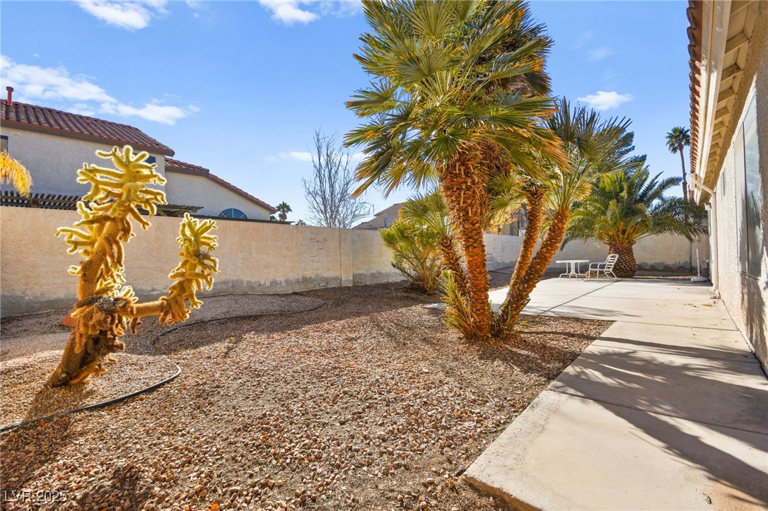 433 Old Palms Drive Property Photo 41