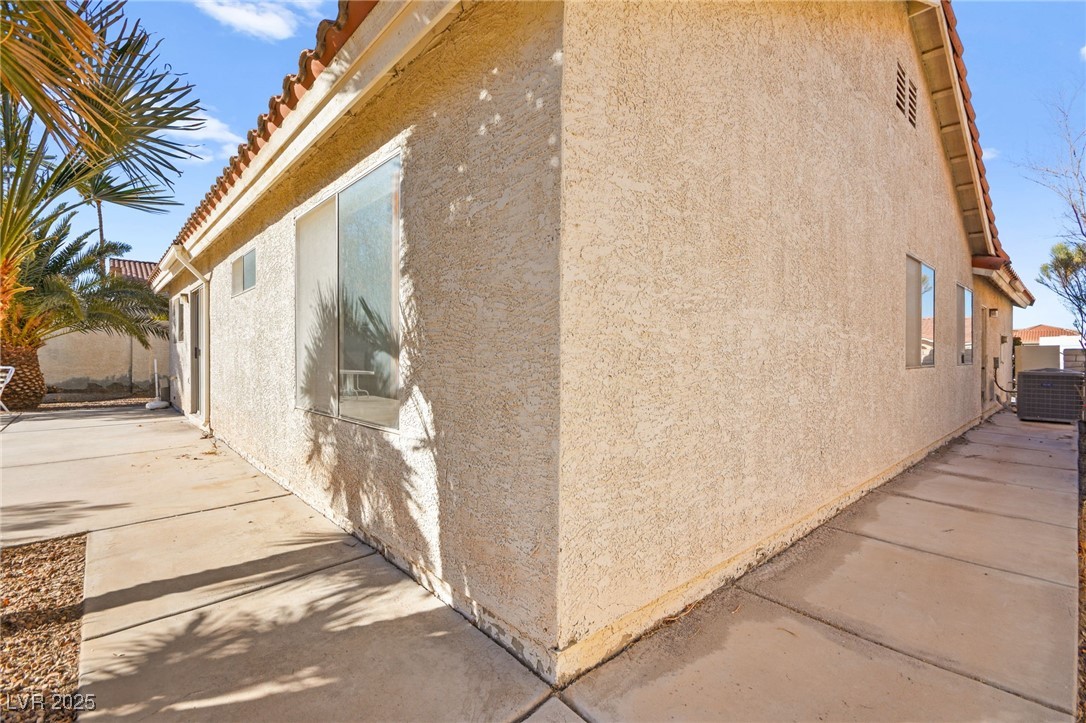 433 Old Palms Drive Property Photo 43