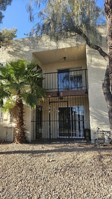 3233 Savalli Street D Property Photo 4