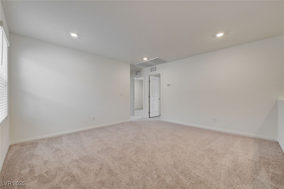 9121 Vesey Avenue Property Photo 20