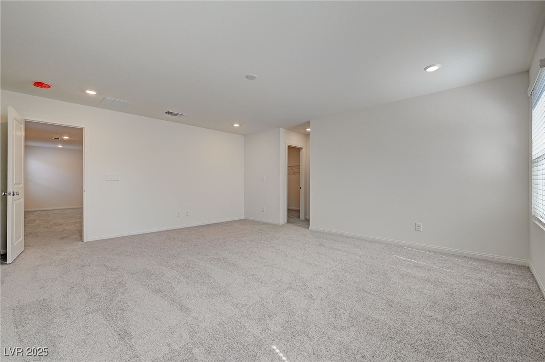 9121 Vesey Avenue Property Photo 23
