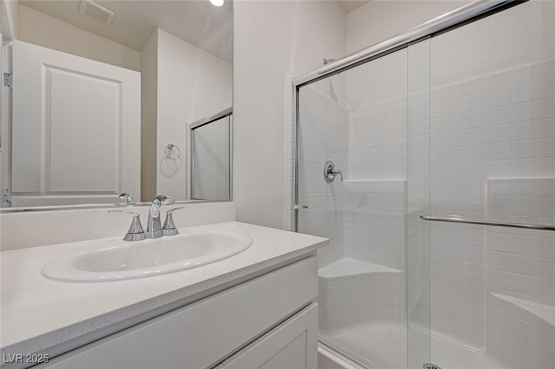 9121 Vesey Avenue Property Photo 30