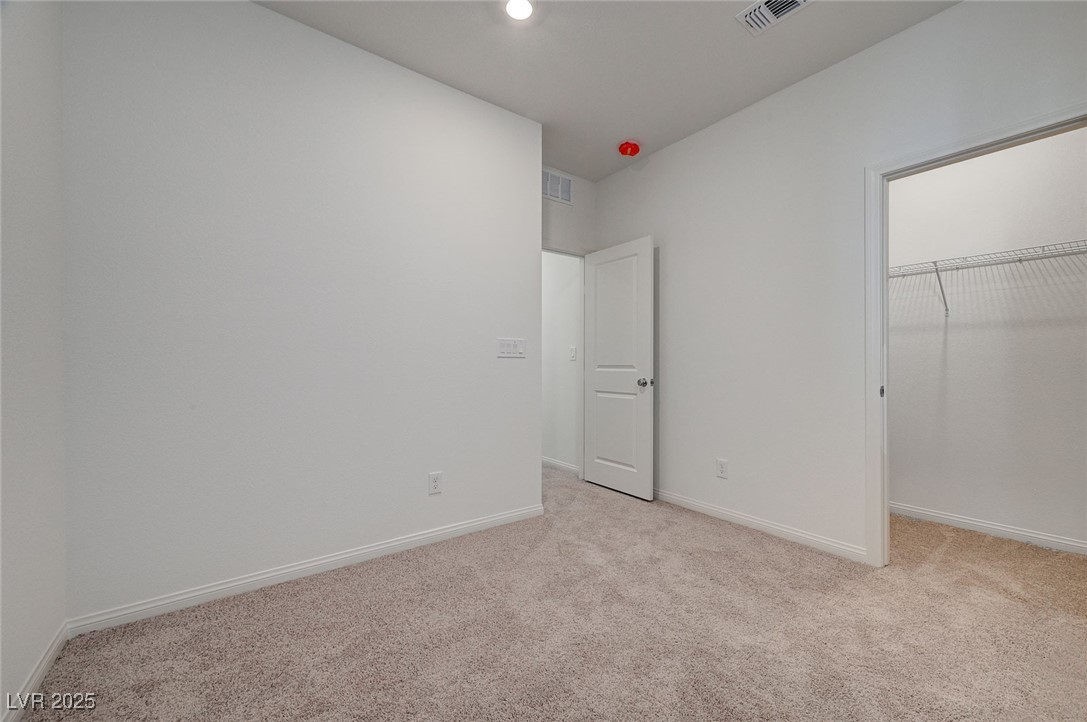 9121 Vesey Avenue Property Photo 33