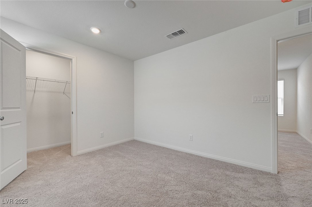 9121 Vesey Avenue Property Photo 43