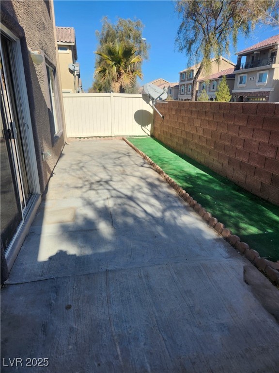 7380 Burnt Umber Street Property Photo 8
